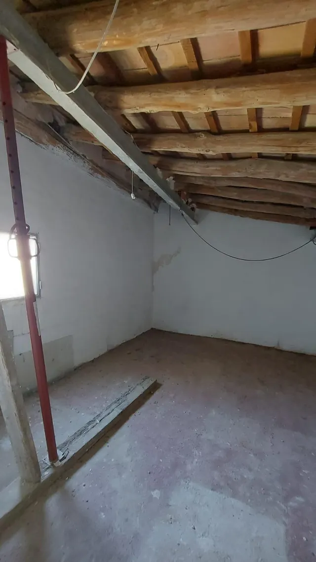 Amplia Casa con Terreno en el Corazón de Alcoy — 3
