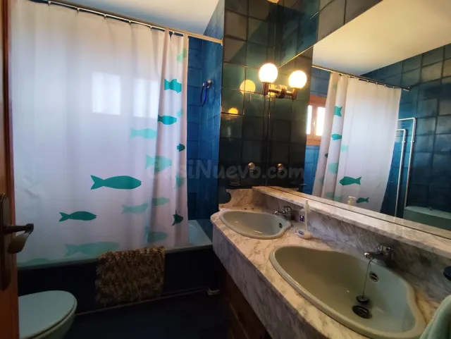 Espectacular villa con piscina y amplios jardines en los urrutias — 19