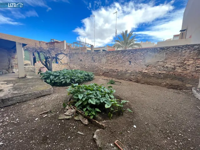 CASA EN SAN VICENTE — 3