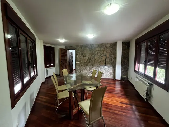 SE ALQUILA CASA EN SAN CIBRAO DAS VIÑAS — 15