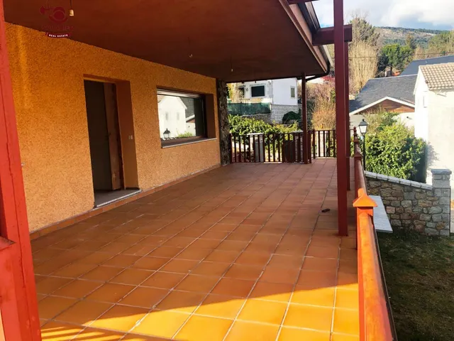 Magnifico chalet ¡¡¡ A ESTRENAR ¡¡¡ 340m2 construidos con cinco dormitorios en parcela de 569m2 — 14