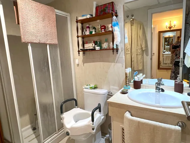 Bonito apartamiento en Costa Nagueles III, Milla de Oro — 11