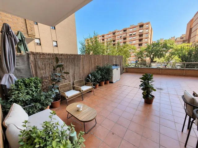 ¡piso reformado en actur, totalmente exterior y con espectacular terraza! — 42