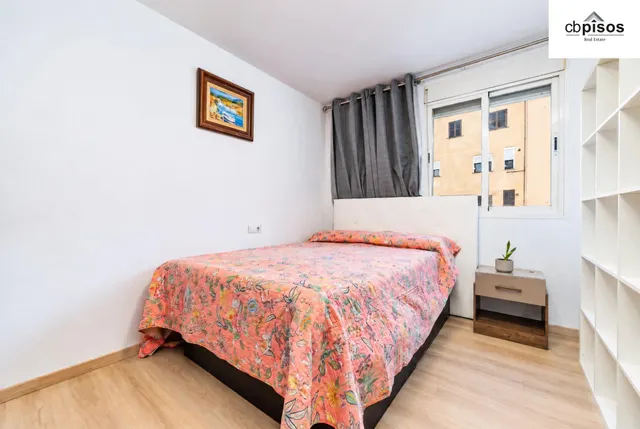 Piso de 110 m2 con 3 dormitorios, parking y trastero en cas capiscol — 11