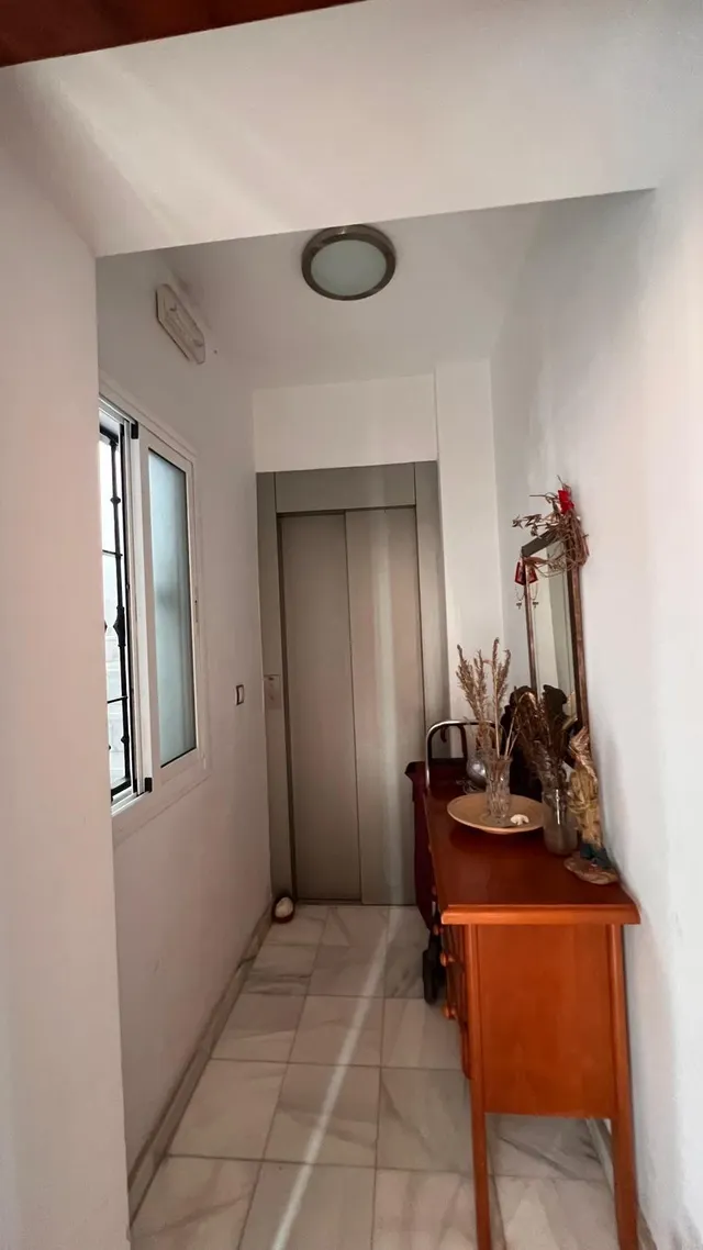 LUZ DEL SUR INMOBILIARIA te presenta una vivienda muy especial en pleno centro de Cádiz — 28