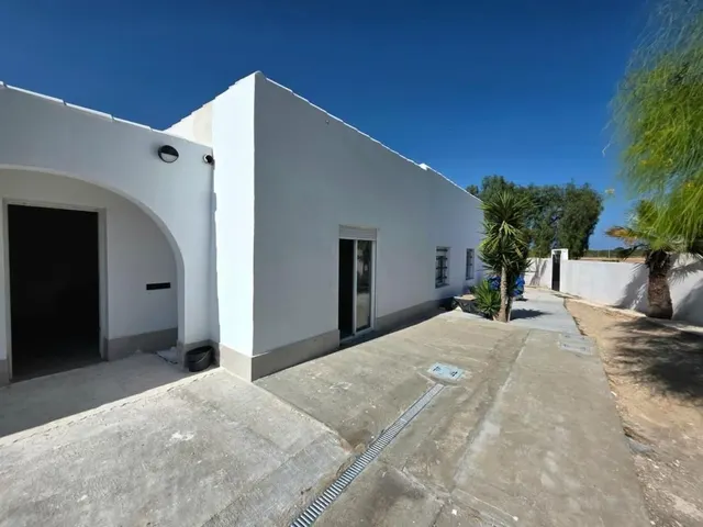 Casa de campo 4 habitaciones 218m² en venta - La Marina — 14