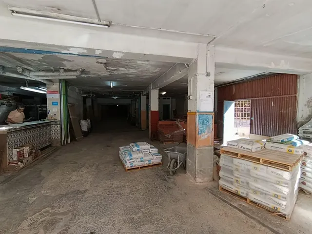 Local comercial 1450m² en venta - Carolinas Altas — 7