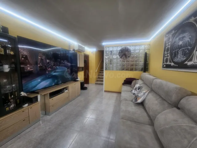 MAGNIFICA VIVIENDA EN ZONA SERRAMAR !! - foto 3