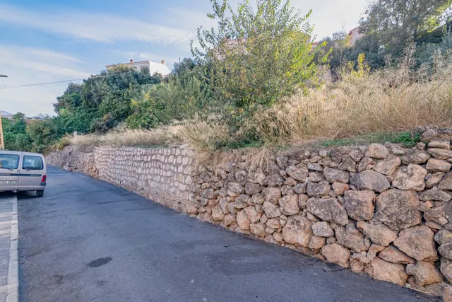 Oportunidad Única: Terreno Urbano en Vélez de Benaudalla - C