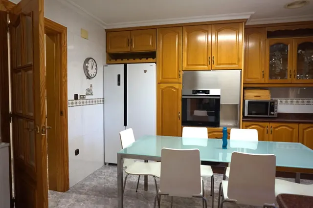 OPORTUNIDAD CHALET URBANO CON PISCINA EN LA GALIA — 15