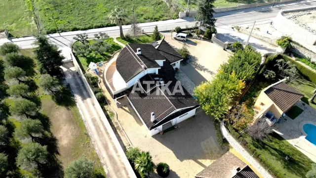 ESPECTACULAR CHALET EN VENTA EN ONTINYENT, A TAN SOLO UNOS M