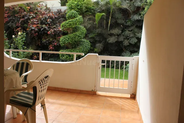 Apartamento de Alquiler a 5 minutos de la Playa. Urbanizació - foto 2