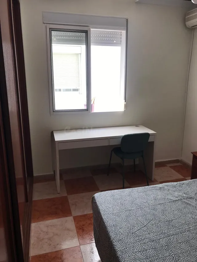 PISO AMPLIO EN LA TRINIDAD CENTRO — 4