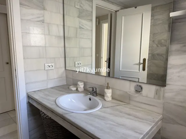 Apartamento 1 habitación 80m² en venta - Marbella — 28