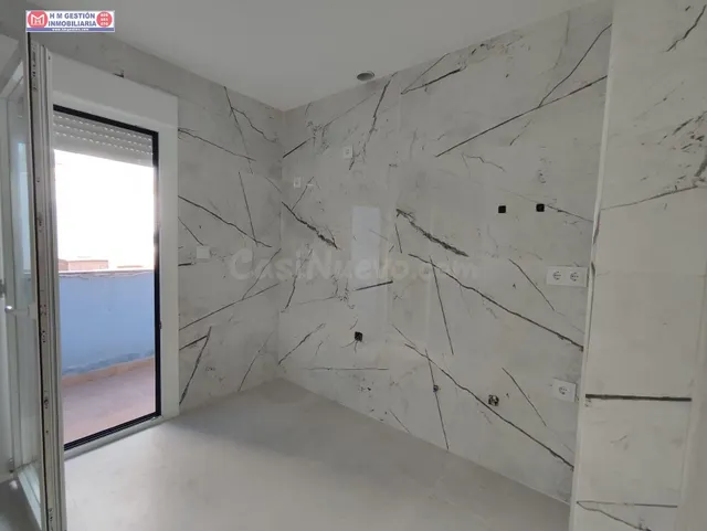 NUEVA PROMOCION DE PISOS DE 1 Y 2 DORMITORIOS CON PLAZA DE G - foto 2