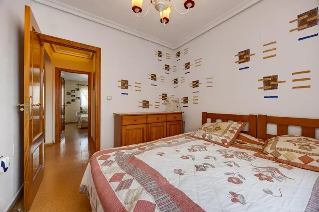 Bungalow en planta baja con amplio jardín privado y aparcamiento en Cabo Roig — 18