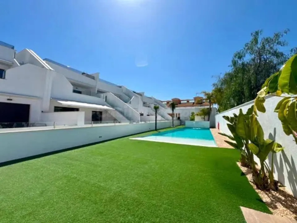 Apartamento 2 habitaciones 77m² en venta - Zona Pueblo