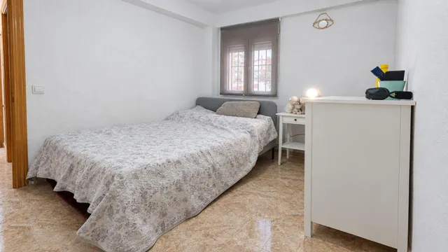 Piso exterior de 3 dormitorios con balcón y trastero en pleno centro de Alcorcón — 17