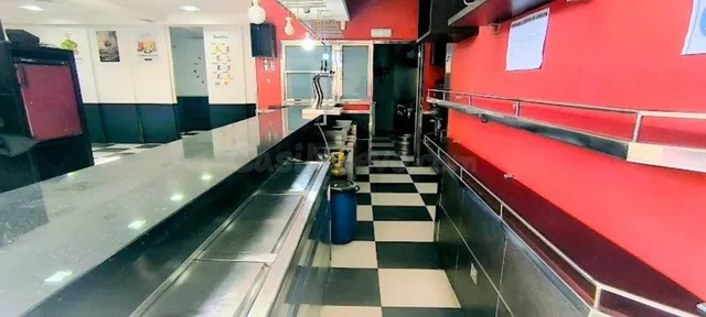 Local comercial en Sanxenxo- Playa de Silgar. — 8