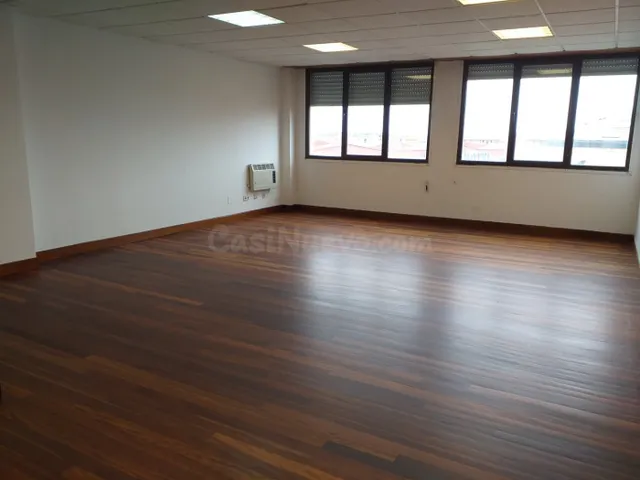 ESTUPENDA OFICINA EN VENTA CAZOÑA ALISAL - foto 2