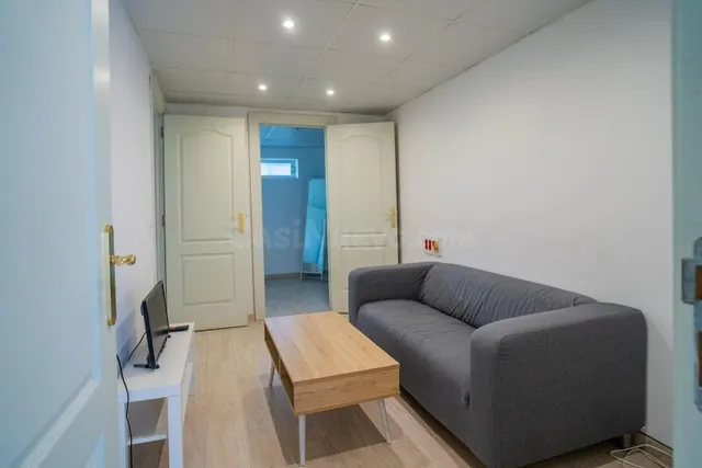 Sótano 2 habitaciones 45m² en alquiler - Centro - foto 4