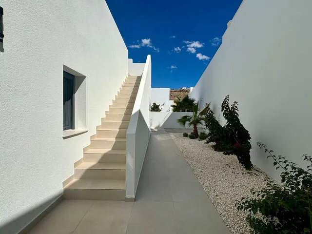 Villa 3 habitaciones 120m² en venta - Centro de la Ciudad Quesada — 25