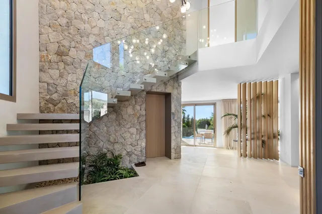 LUXURIUS Nueva Villa de Construcción en una ubicación privilegiada en BENDINAT — 19