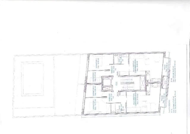 CASA EN ZONA NORT EN  EXPANSIÓN CON PROYECTO PARA HACER 5 PISOS- PK -TRASTEROS — 5