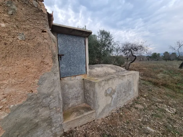 Económica Finca, con antigua caseta de campo de 25 M2 en El  - foto 5