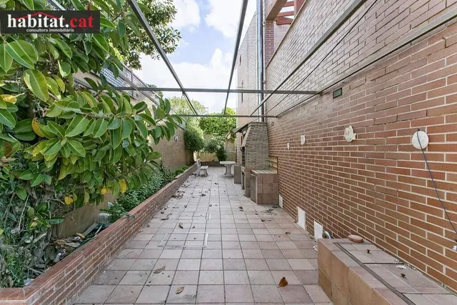 Espectacular casa esquinera en el aragai - Vilanova i la Geltrú — 35