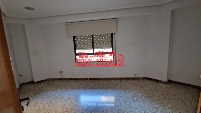¡¡ INTERESANTE ENTRESUELOS ACTO PARA CUALQUIER TIPO DE OFICINA O CONSULTORÍA. !! — 3