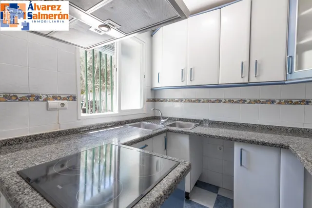 Casa con gran solar — 17