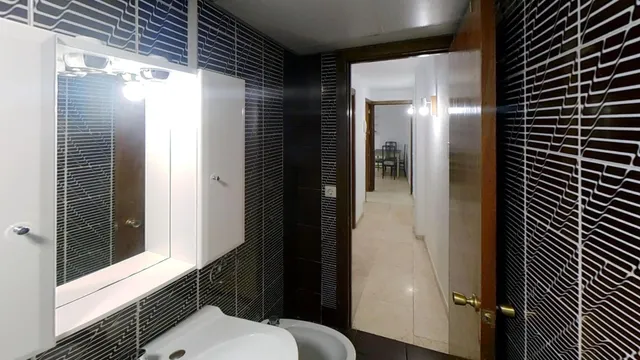 VIVIENDA EN CALLE ALCALDE CRUZ CEBALLOS — 16