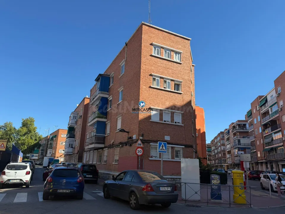 Piso en venta en Calle Cánovas del Castillo, Alcalá de Henares
