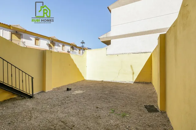 ¡Casa pareada con patio privado en Cijuela! Granada — 24