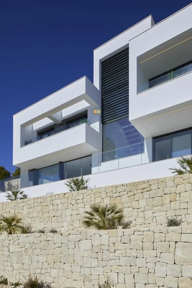 MODERNA VILLA EN LA SIERRA DE ALTEA — 3