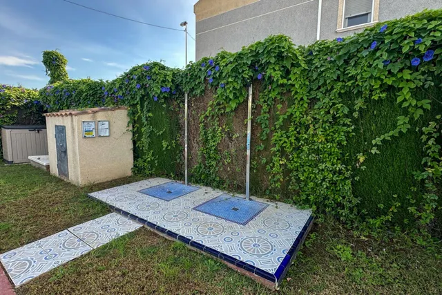 MAGNIFICA VIVIENDA ADOSADA CON PISCINA COMUNITARIA, IDONEA COMO VACACIONAL — 49