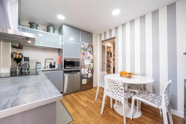 Piso de 3 habitaciones con espectacular terraza de 60 m2 en Coll d’en Rabassa — 9