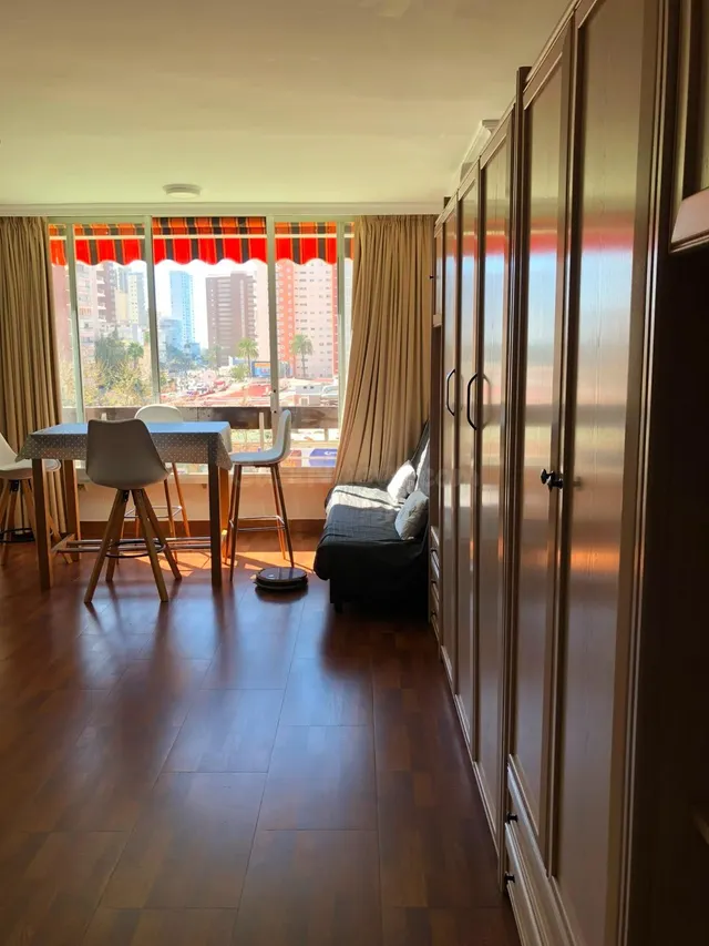 Apartamento en alquiler en Rincón de Loix, Benidorm - 850 €/