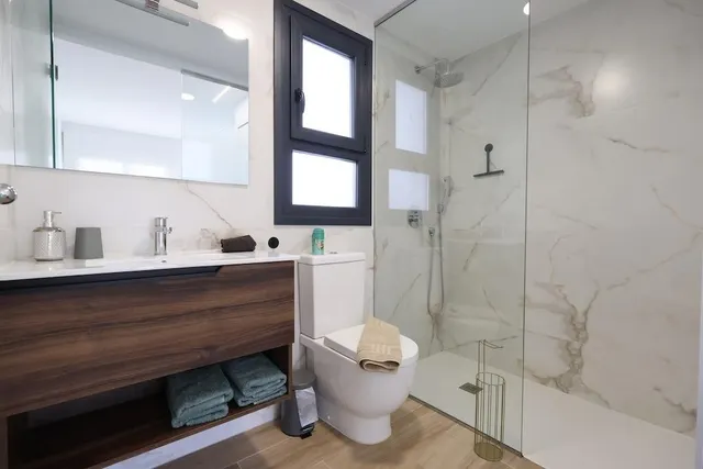 Apartamento Moderno y Listo para Entrar a Vivir en Villamartin — 12