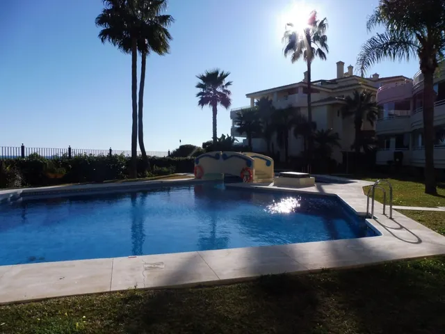 Espectacular apartamento de 3 dormitorios en primera línea de playa — 5
