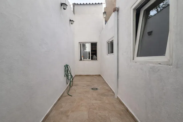 Planta Baja Centro — 10