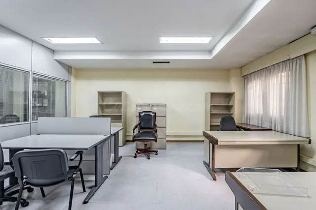 Oficina 212m² en alquiler - Argüelles - foto 5