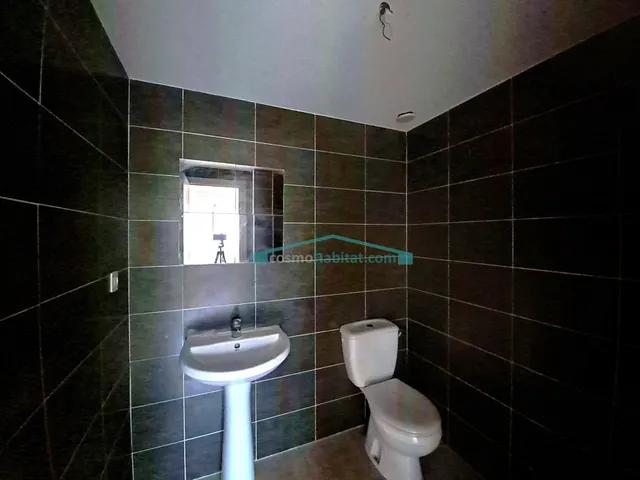 Chalet con jardín, 4 dormitorios y sótano independiente en Alfara de la Baronía — 35