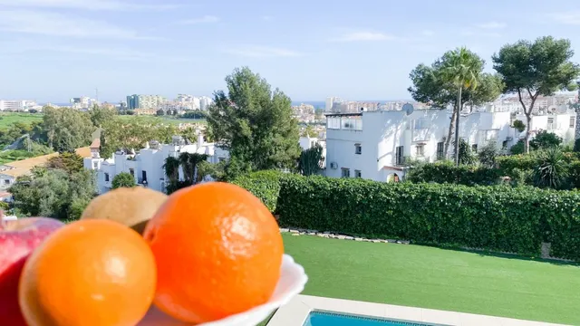 VENTA DE CHALET INDEPENDIENTE EN LA ZONA DE EL LAGAREJO, MIJAS COSTA. ¡5 DORMITORIOS Y PISCINA! — 27