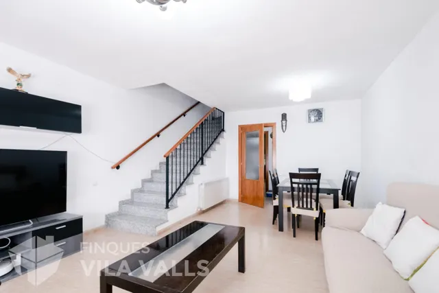 Casa en el centro de Sant Feliu de Codines con parking — 8