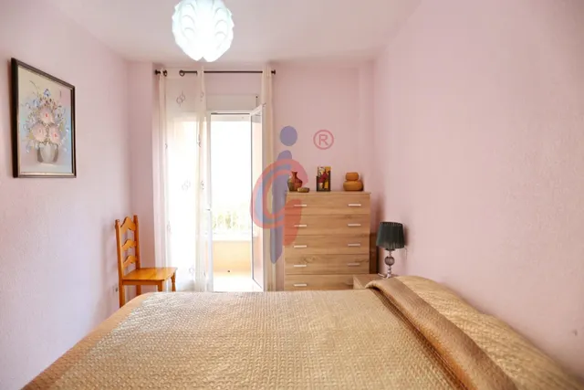 Piso de 3 dormitorios en venta en Guardamar del Segura, zona Mercadona, en esquina, con una gran terraza y vistas laterales al mar — 12