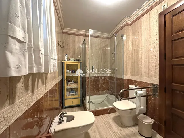 VENTA DE CHALET DE LUJO EN NOVELDA — 34