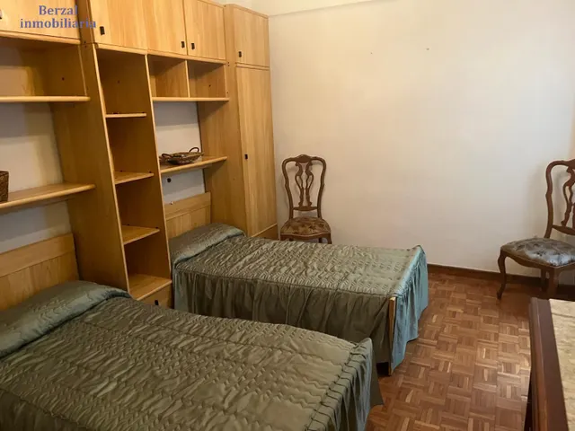 Piso de tres habitaciones en pleno centro peatonal — 15