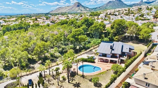Villa 4 habitaciones 600m² en venta - Barranco Hondo - foto 2